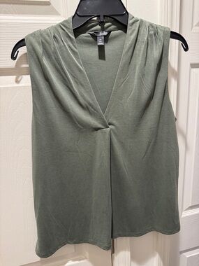 Banana Republic Olive V-Neck Sleeveless Draped Tank